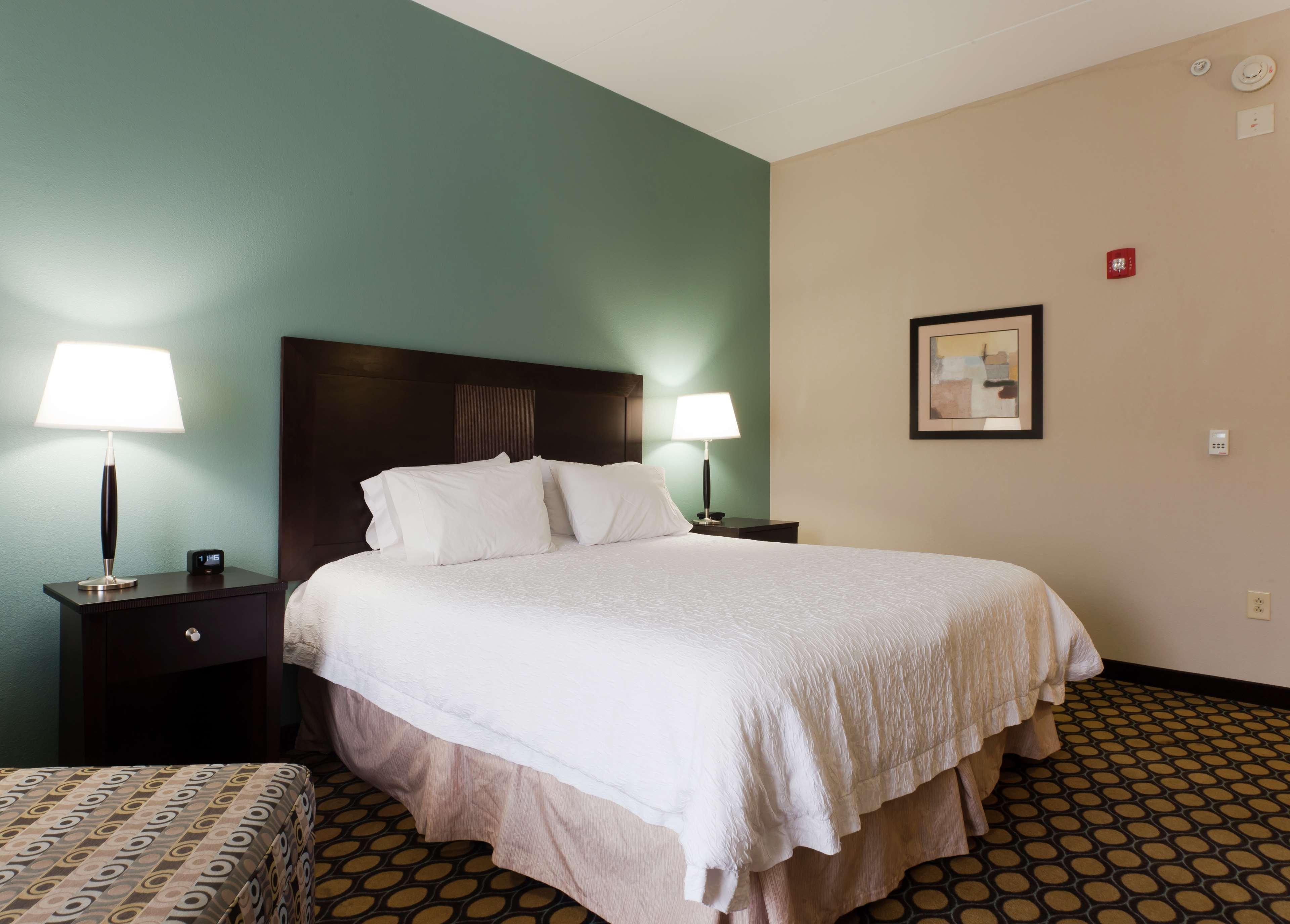 Hampton Inn North Brunswick Township Exterior foto