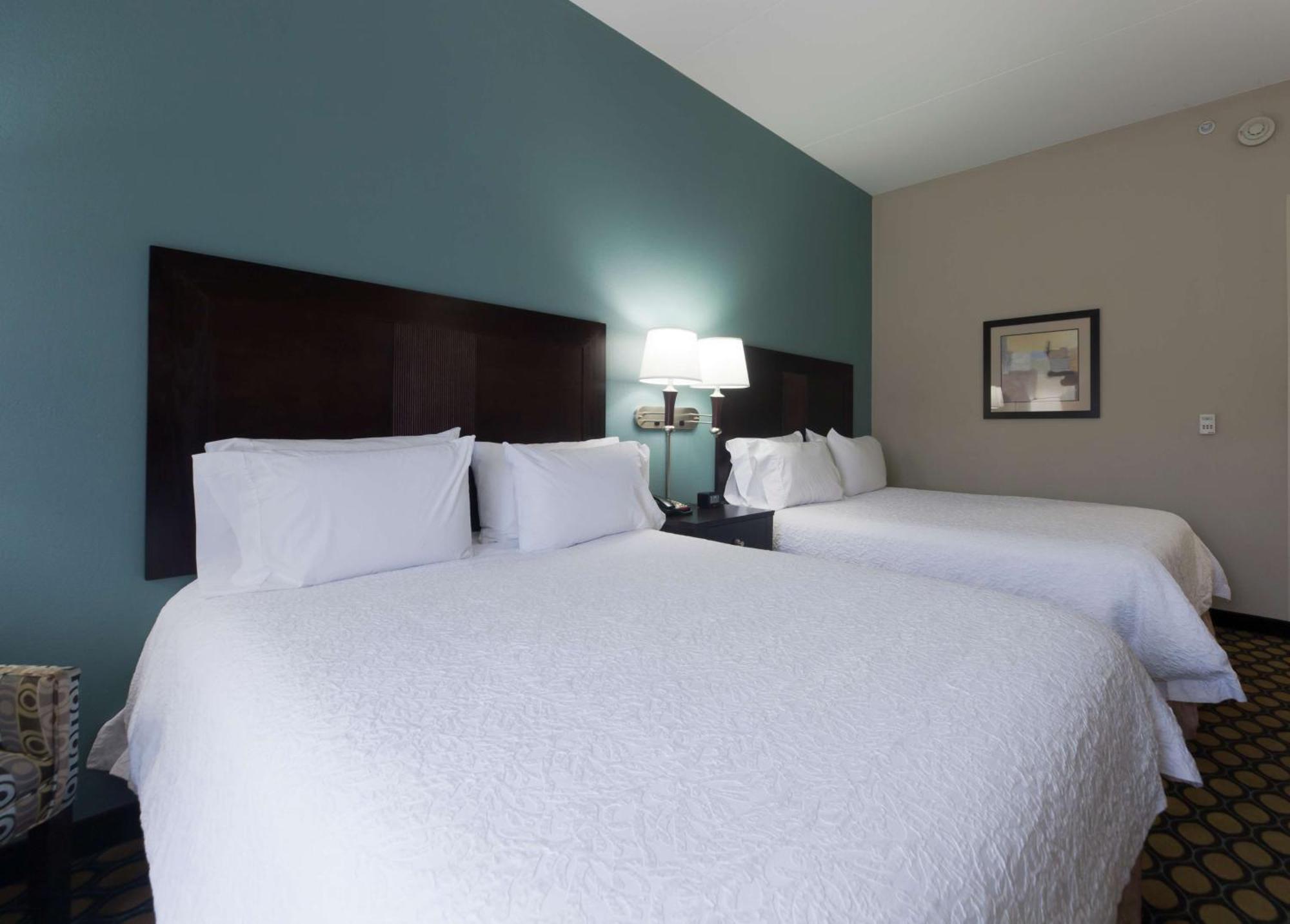 Hampton Inn North Brunswick Township Exterior foto